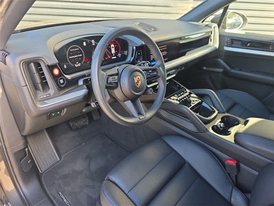 2025 Porsche Cayenne Base