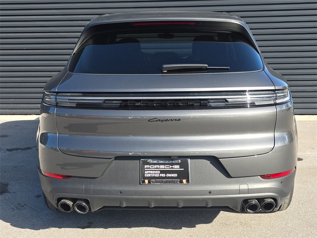 2025 Porsche Cayenne Base