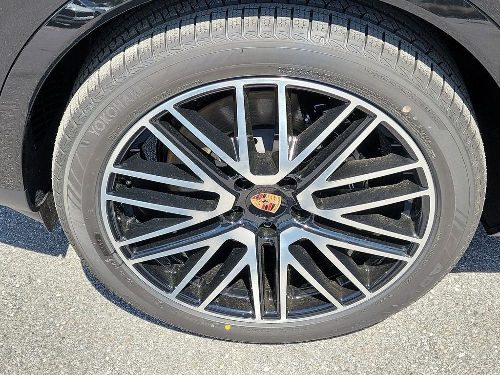 2026 Porsche Cayenne Base