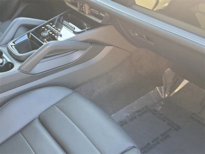 2025 Porsche Cayenne Base