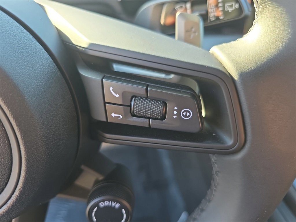 2025 Porsche Cayenne Base