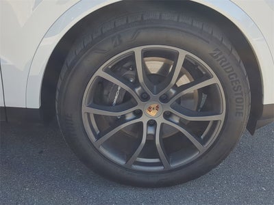 2025 Porsche Cayenne Base