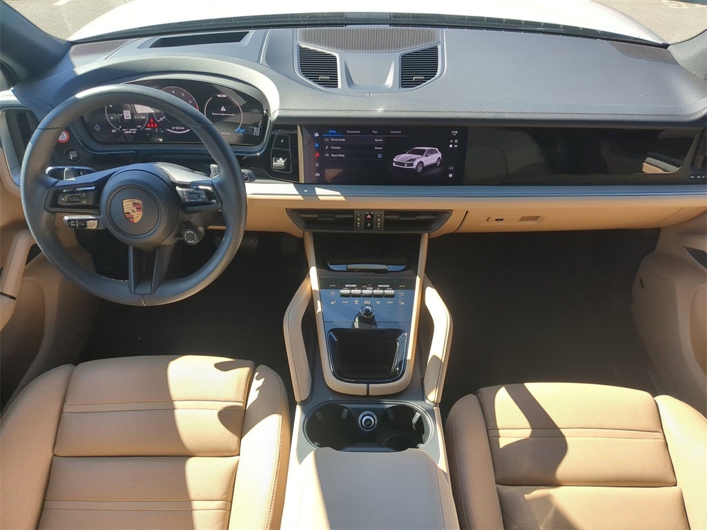 2025 Porsche Cayenne Base