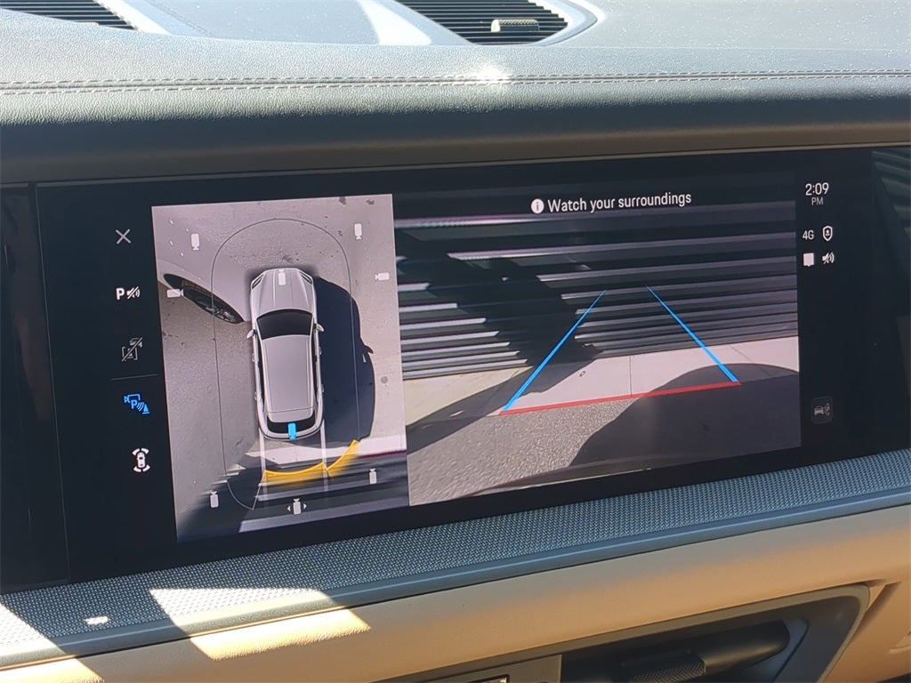 2025 Porsche Cayenne Base