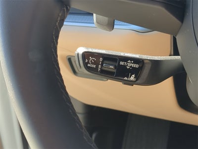 2025 Porsche Cayenne Base