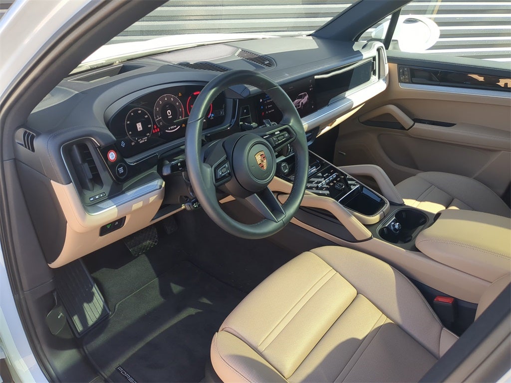 2025 Porsche Cayenne Base