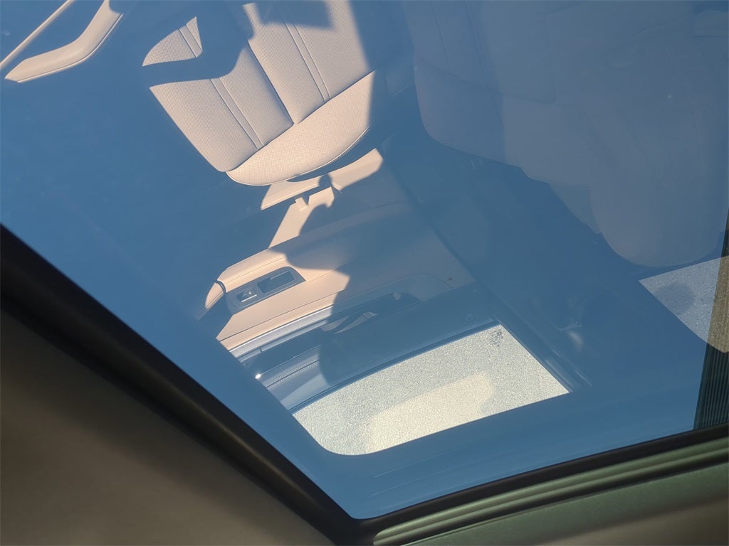 2025 Porsche Cayenne Base