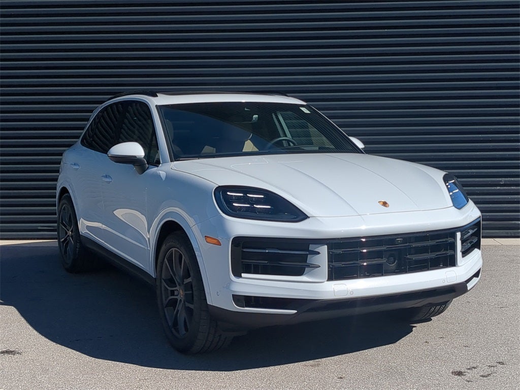 2025 Porsche Cayenne Base