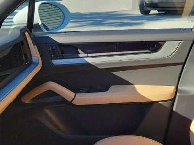 2026 Porsche Cayenne Base