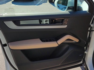 2026 Porsche Cayenne Base