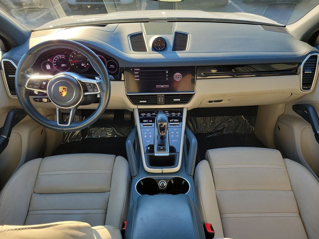 2022 Porsche Cayenne Base