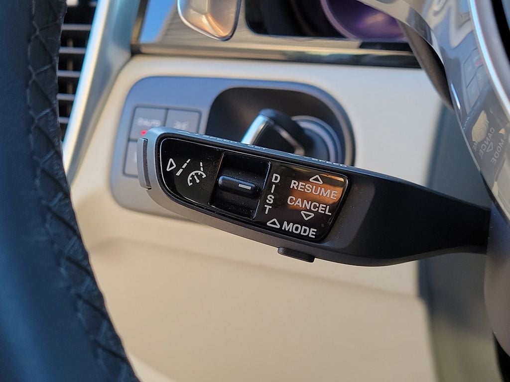 2022 Porsche Cayenne Base