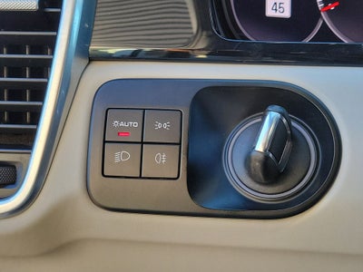 2022 Porsche Cayenne Base