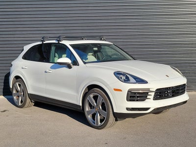 2022 Porsche Cayenne Base