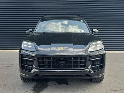 2025 Porsche Cayenne Base