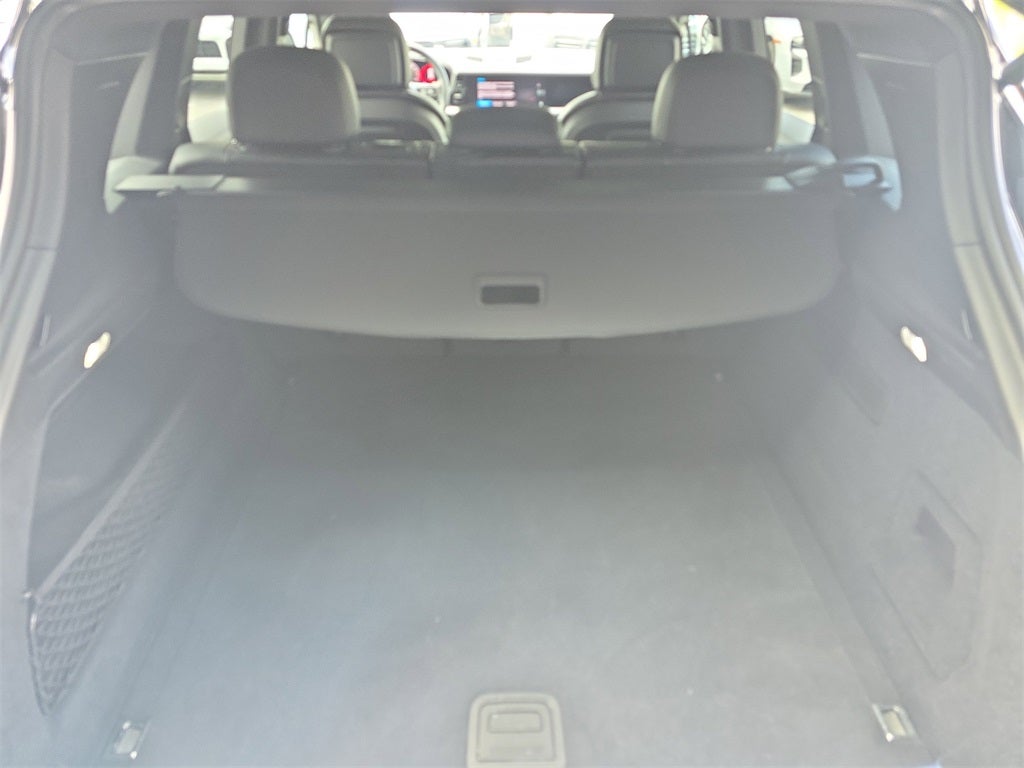 2025 Porsche Cayenne Base