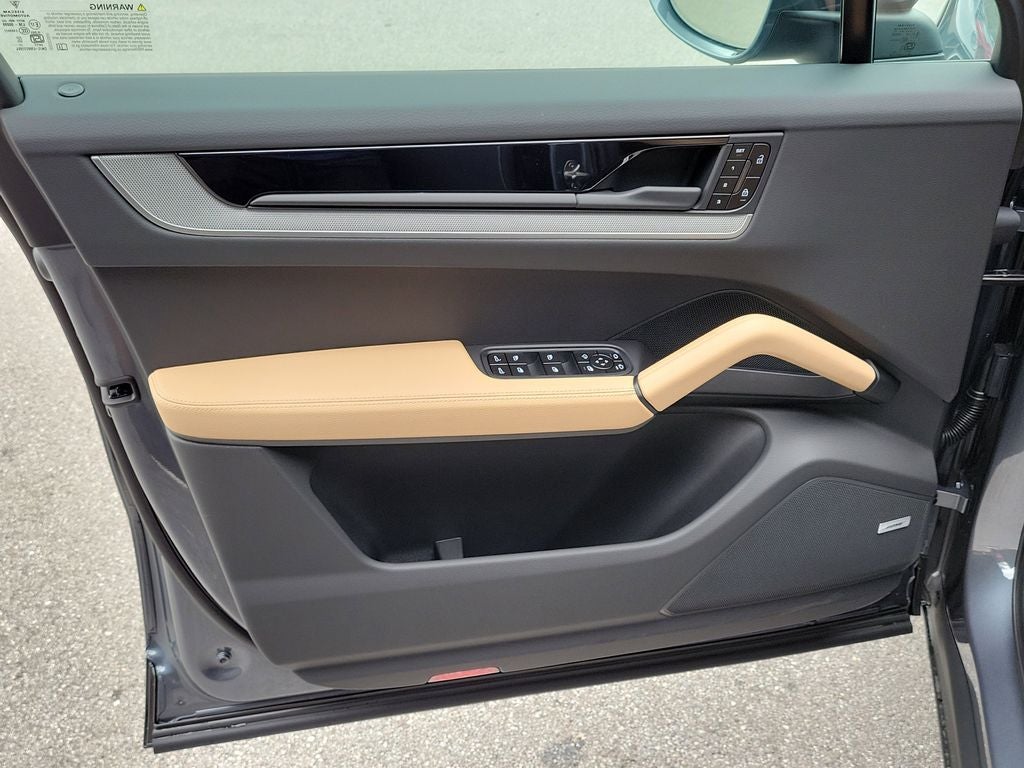 2026 Porsche Cayenne Base