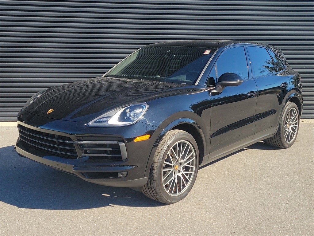 2023 Porsche Cayenne Base