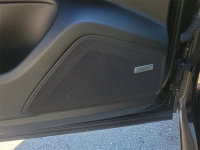 2023 Porsche Cayenne Platinum Edition