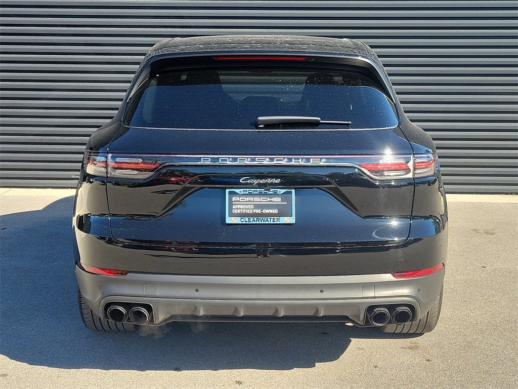 2023 Porsche Cayenne Platinum Edition