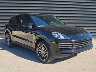 2023 Porsche Cayenne Platinum Edition