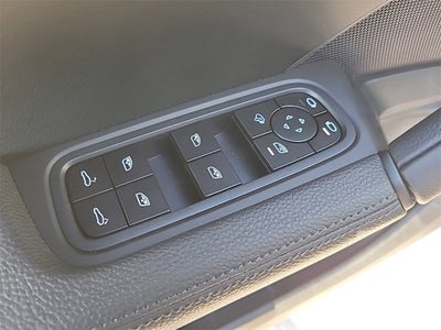 2025 Porsche Cayenne Base