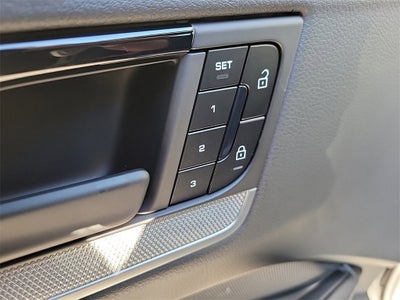 2025 Porsche Cayenne Base