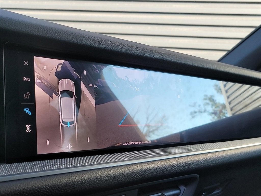 2025 Porsche Cayenne Base