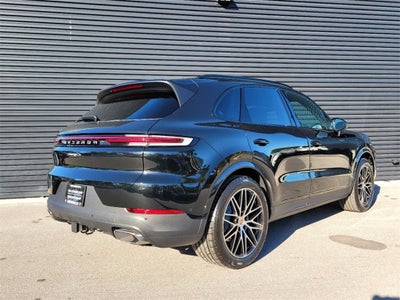 2025 Porsche Cayenne Base