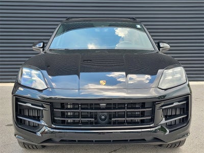 2025 Porsche Cayenne Base