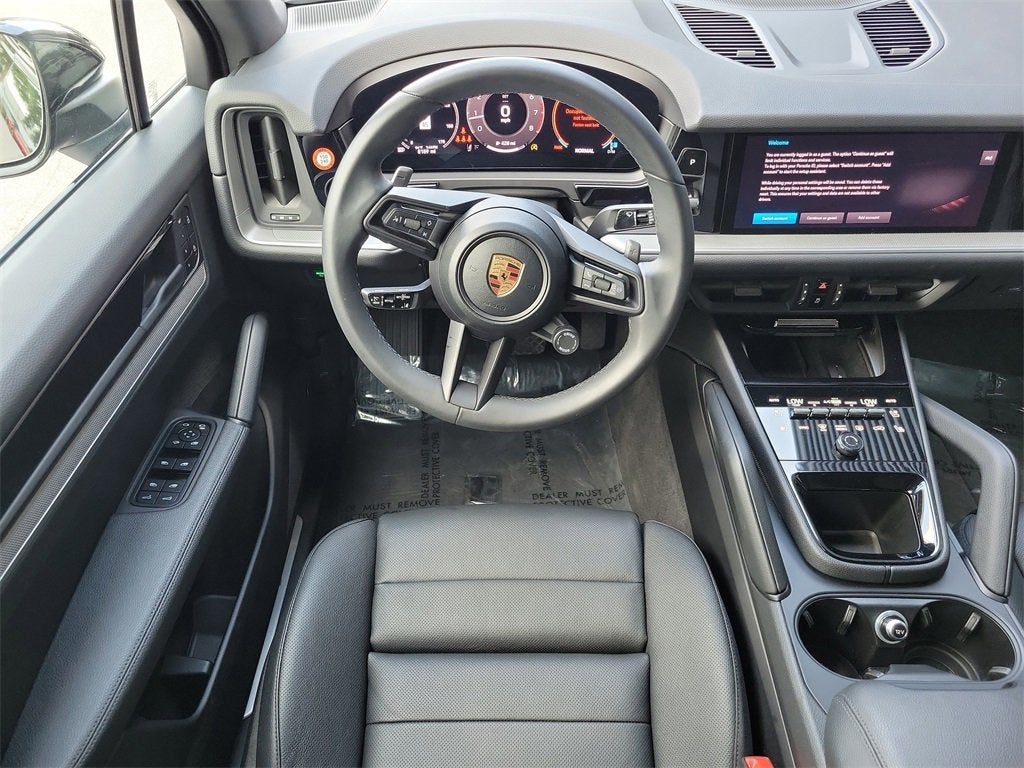 2025 Porsche Cayenne Base