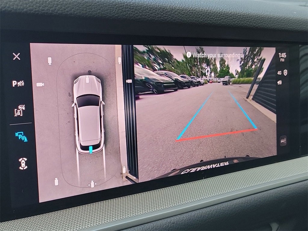 2025 Porsche Cayenne Base