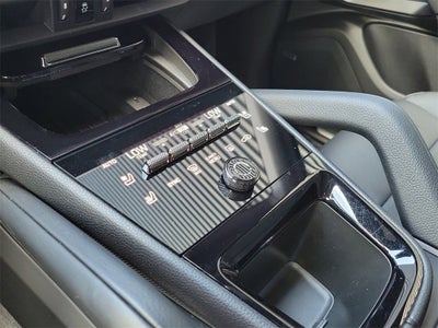 2025 Porsche Cayenne Base