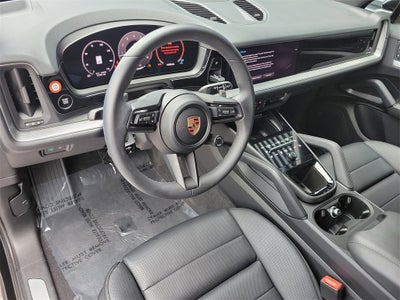 2025 Porsche Cayenne Base