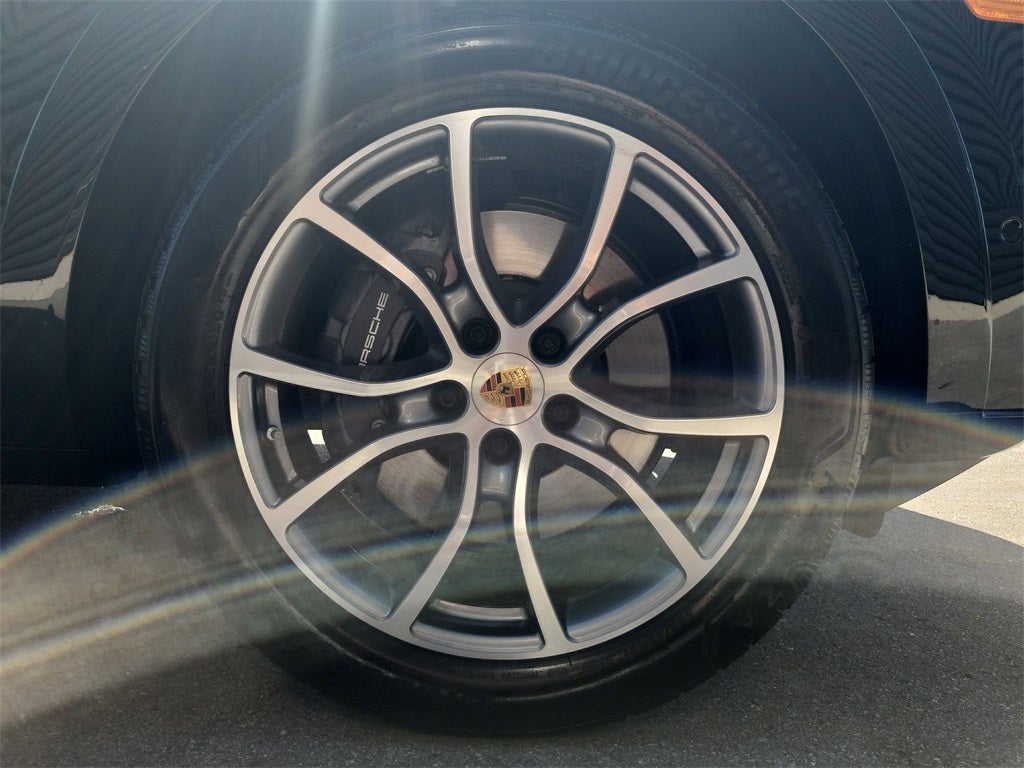 2025 Porsche Cayenne Base