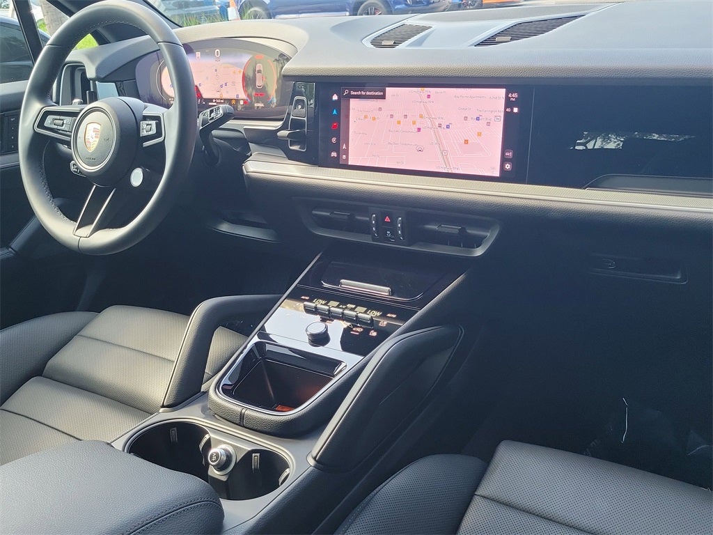 2025 Porsche Cayenne Base