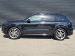 2025 Porsche Cayenne Base