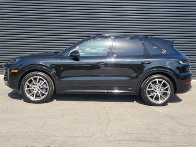 2025 Porsche Cayenne Base