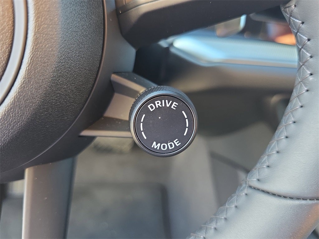 2025 Porsche Cayenne Base