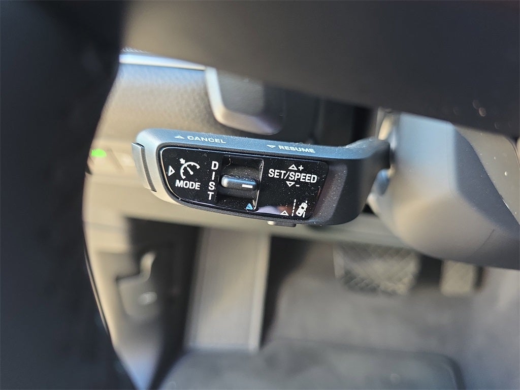 2025 Porsche Cayenne Base