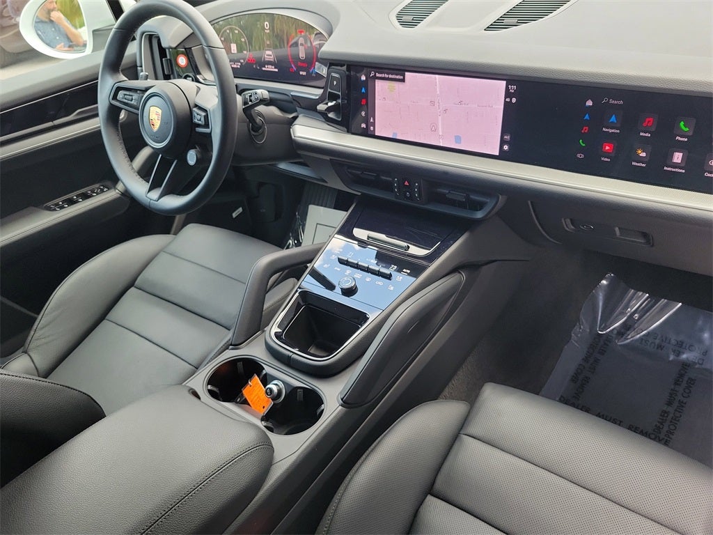 2025 Porsche Cayenne Base