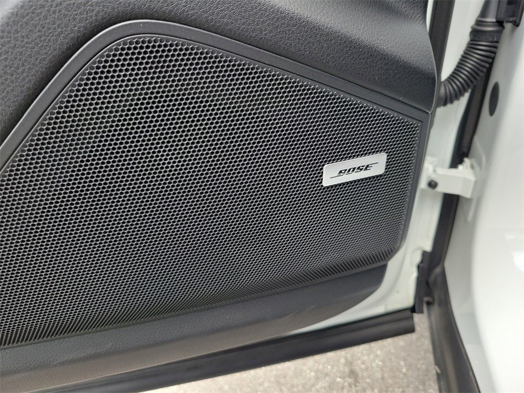 2025 Porsche Cayenne Base