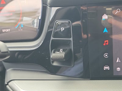 2025 Porsche Cayenne Base