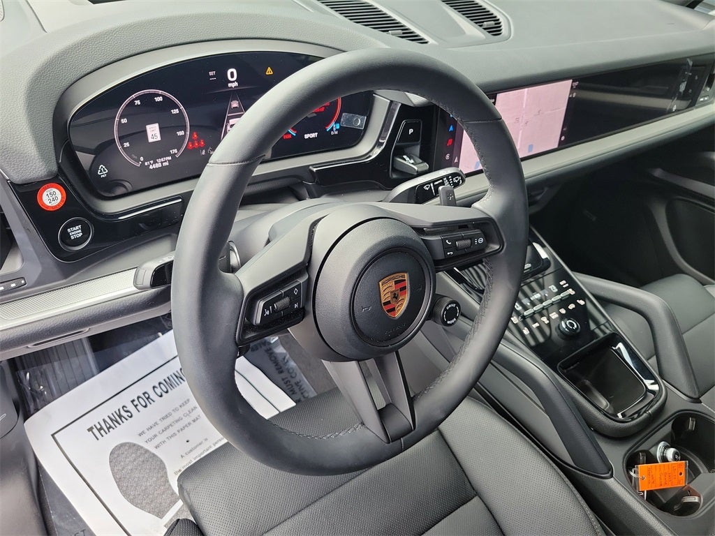 2025 Porsche Cayenne Base