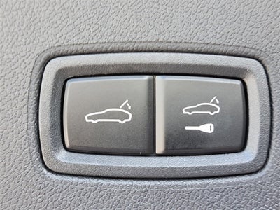 2025 Porsche Cayenne Base