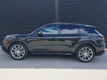 2025 Porsche Cayenne Base