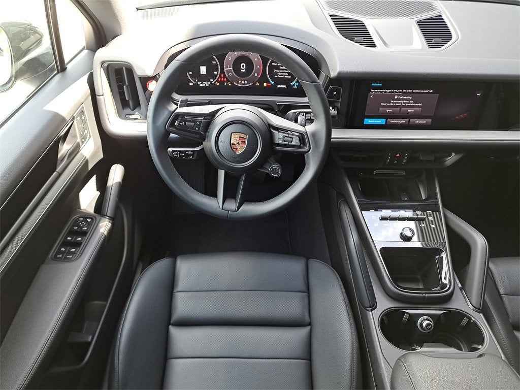2025 Porsche Cayenne Base