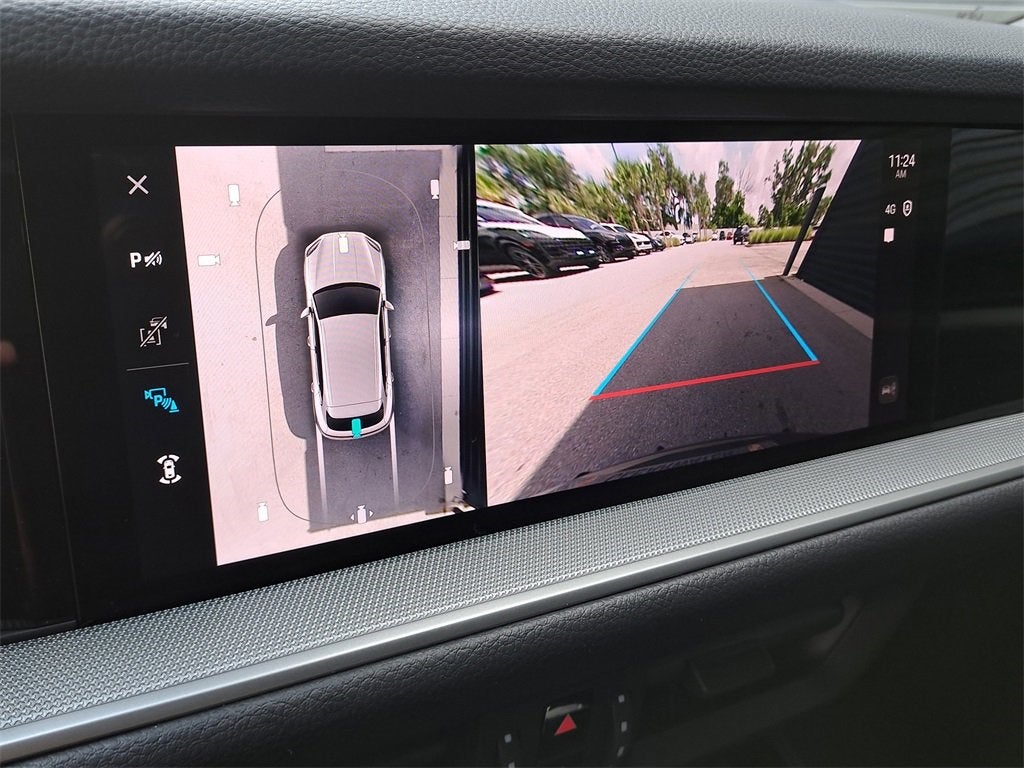 2025 Porsche Cayenne Base