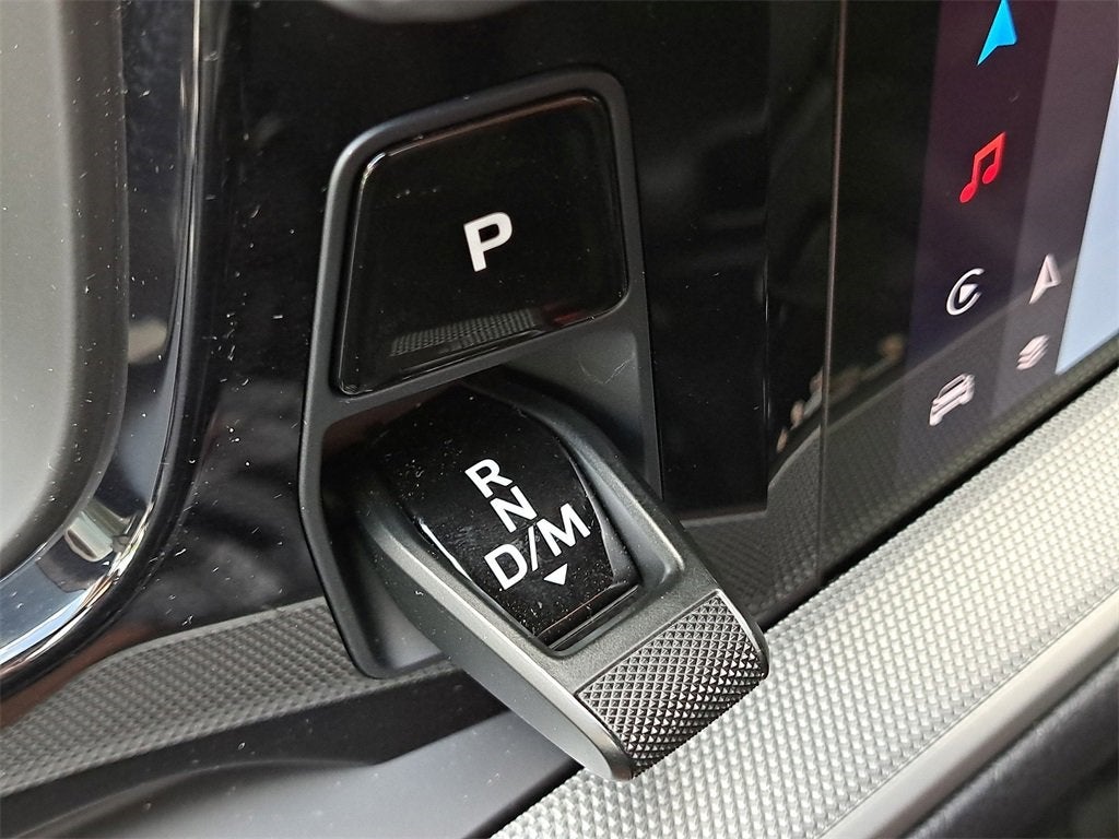 2025 Porsche Cayenne Base