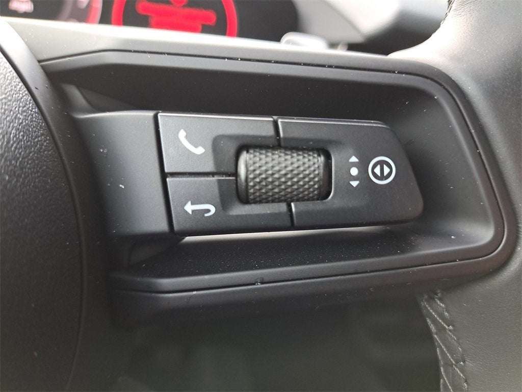 2025 Porsche Cayenne Base